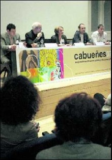 FOTO:Guillermo Martnez, Jorge Fernndez Len, Paz Fernndez Felgueroso, Javier Igareda Pea y Jordn Surez, durante la presentacin de los Encuentros.